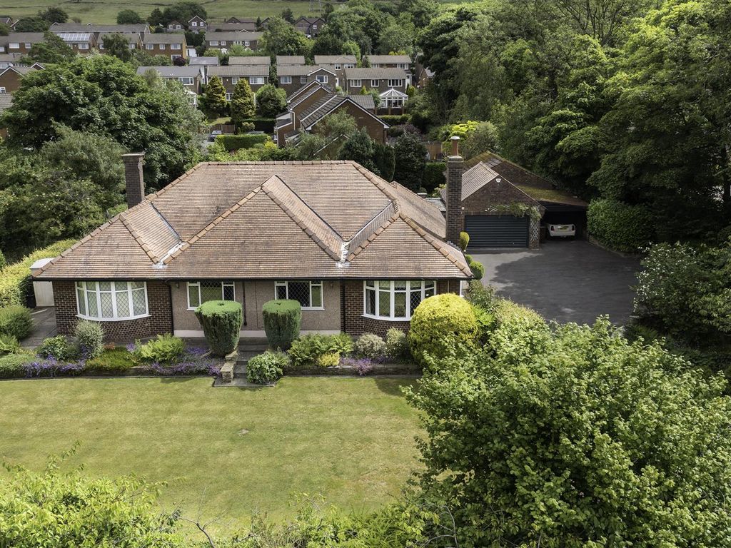 4 bed detached bungalow for sale in Mottram Old Road, Stalybridge SK15 Zoopla