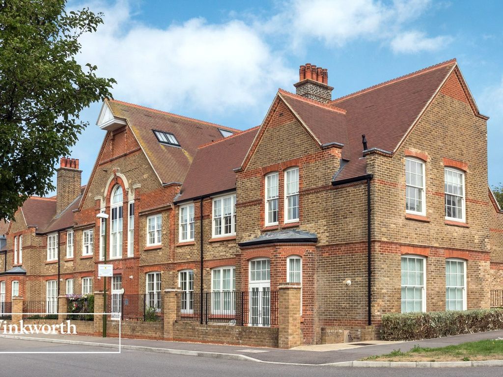 2 bed flat to rent in The Old Refectory, 14 Southlands Way, ShorehamBy