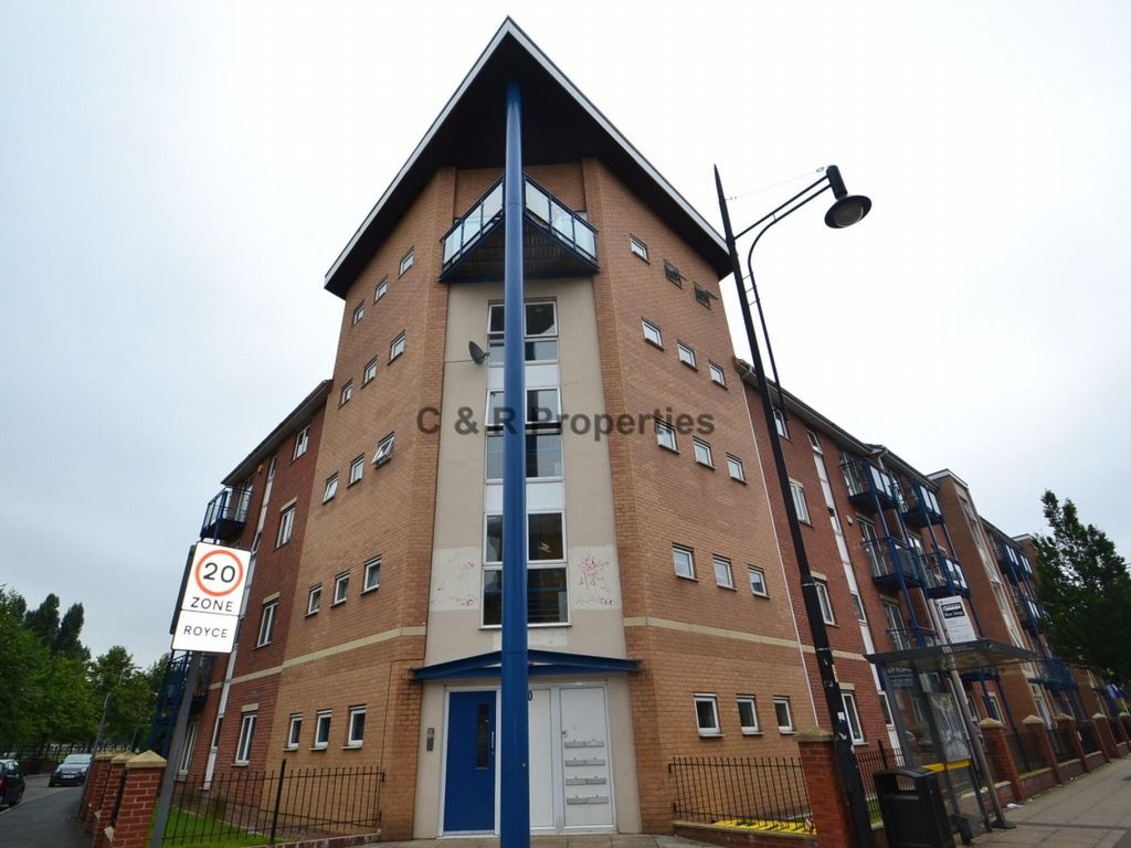 3 bed flat to rent in Stretford Road, Hulme, Manchester M15 Zoopla