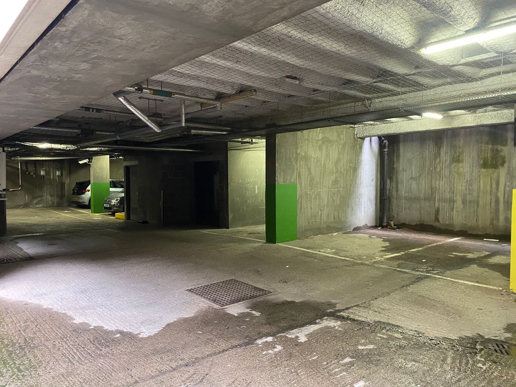 Commercial property for sale in Lisson Grove, London NW1, £275,000 Zoopla