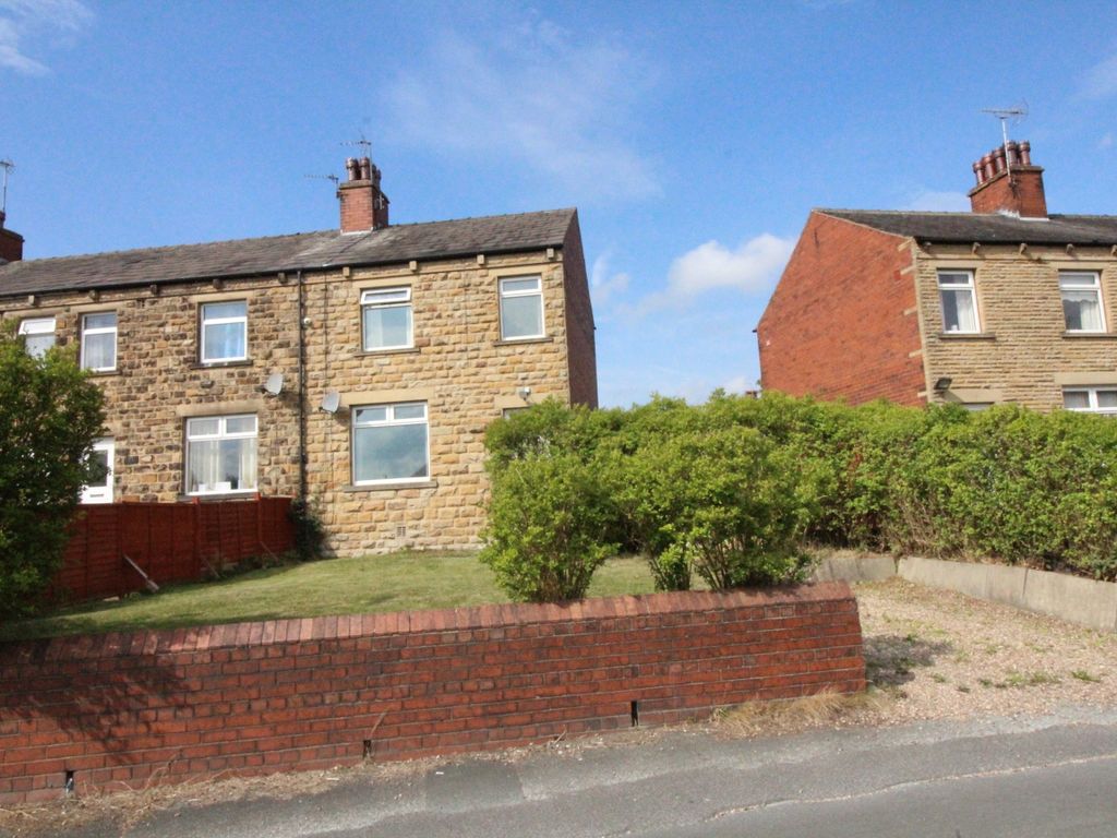 3 bed town house for sale in Welwyn Avenue, Batley WF17 Zoopla