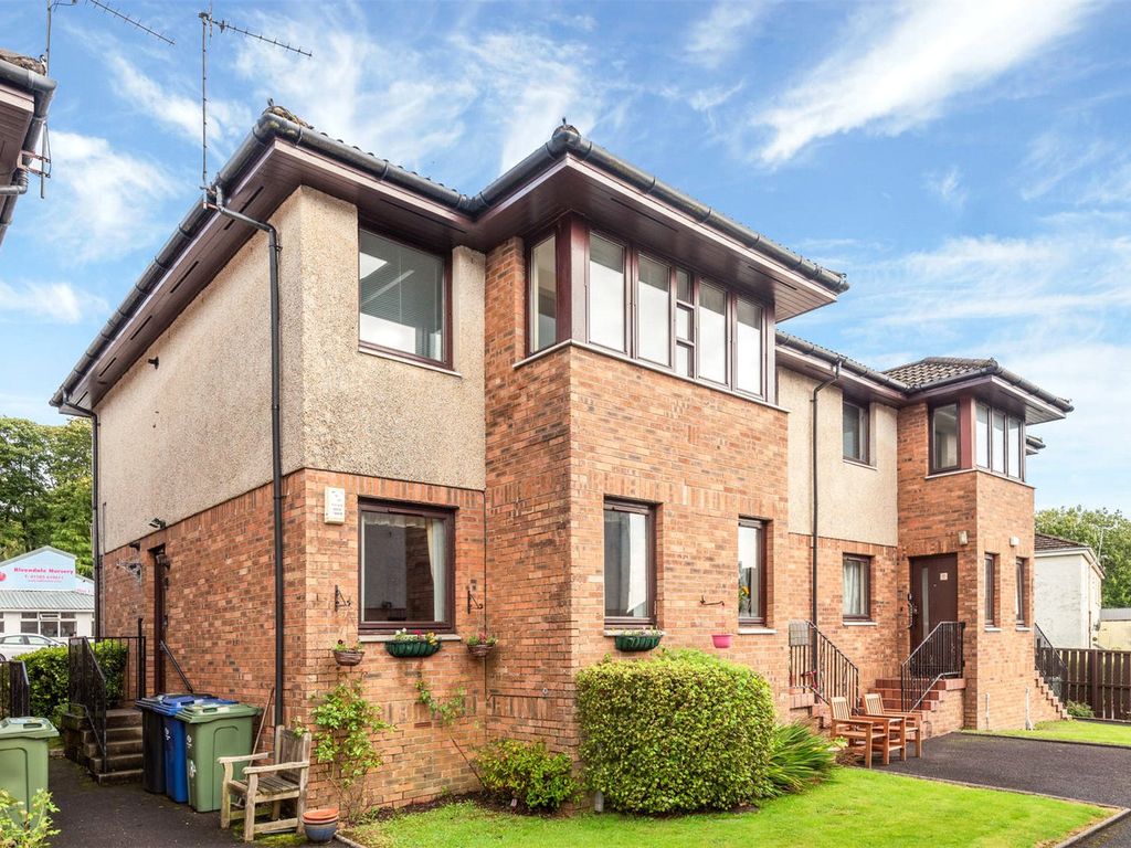 2 bed flat for sale in Houston Road, Bridge Of Weir PA11, £135,000 Zoopla