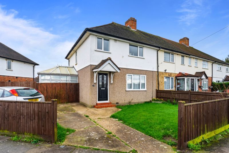 4 bed terraced house for sale in Muschamp Road, Carshalton SM5, £