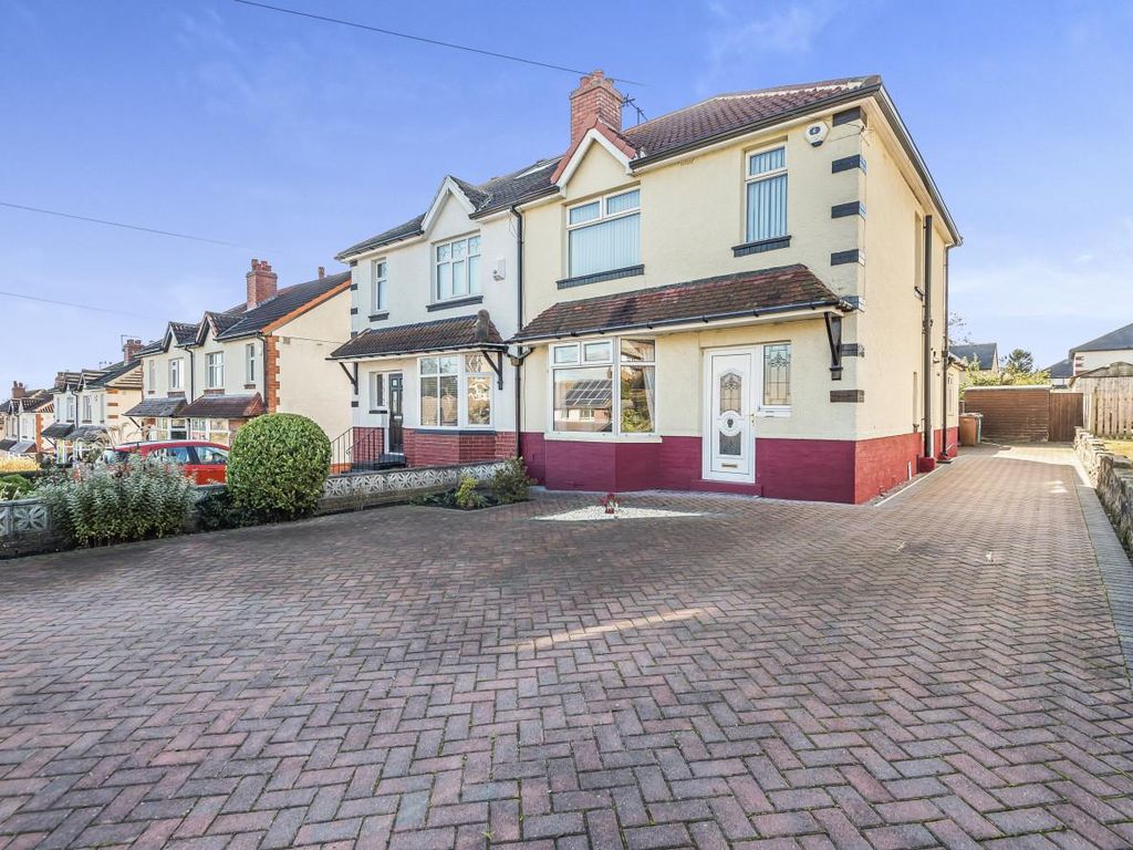 3 bed property for sale in Broadgate Lane, Horsforth, Leeds LS18 Zoopla