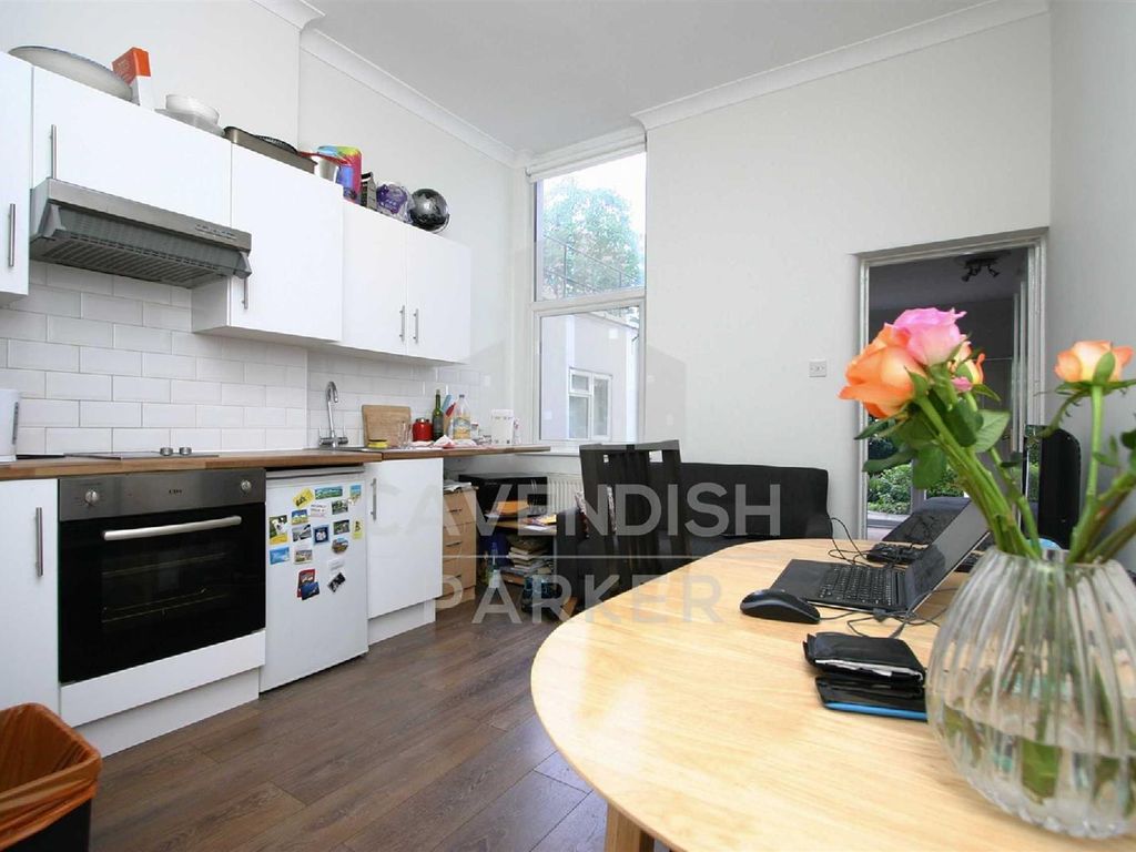 1 bed flat to rent in Manstone Road, Kilburn, London NW2, £1,517 pcm