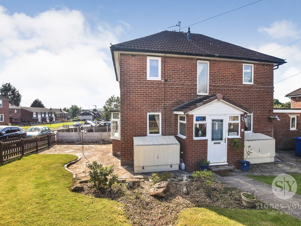3 bed semidetached house for sale in Devonshire Drive, Clayton Le