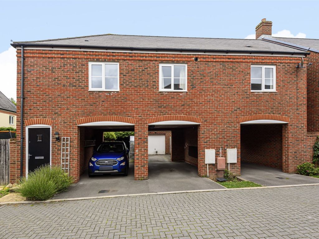 2 bed property for sale in 5 Brook Road, Hambrook, West Sussex PO18