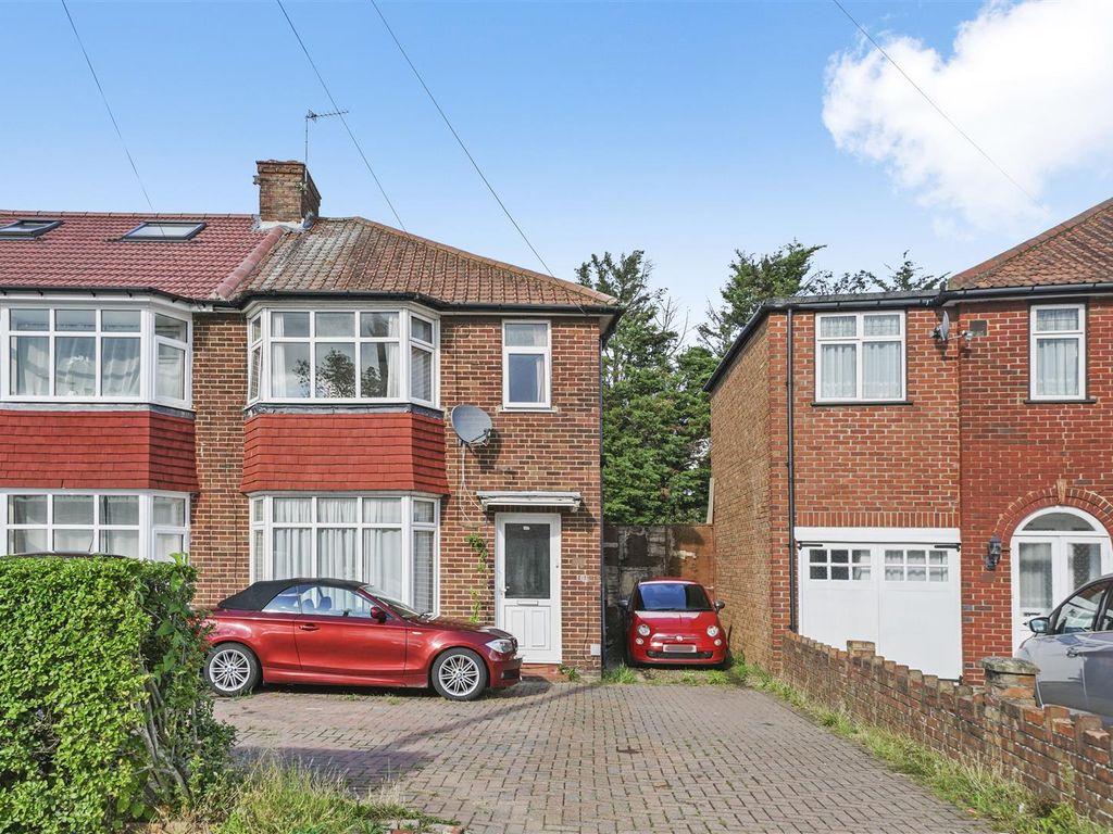 3 bed semidetached house for sale in Orchard Gate, Wembley UB6, £