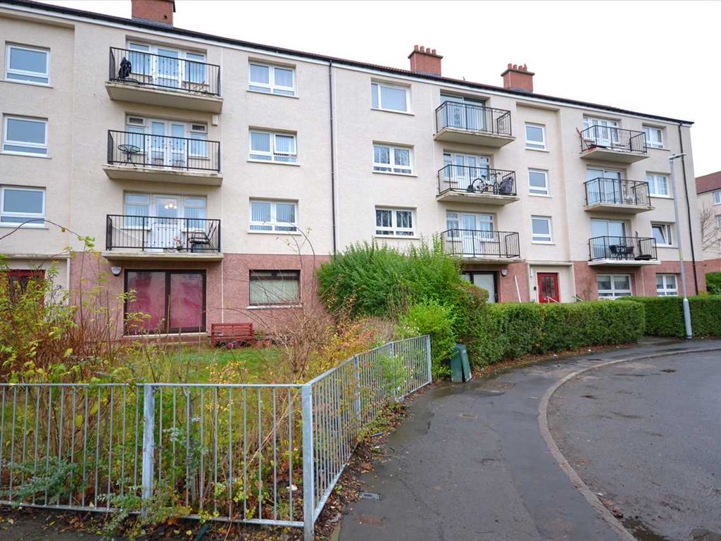 2 bed flat for sale in Kerrycroy Avenue, Toryglen, Glasgow G42 Zoopla