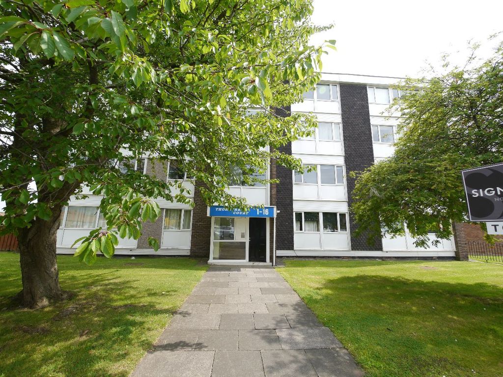 2 bed flat to rent in Thorntree Court, Forest Hall, Newcastle Upon Tyne