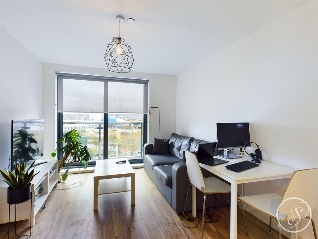 1 bed flat to rent in X1 Aire, Cross Green Lane, Leeds LS9 Zoopla