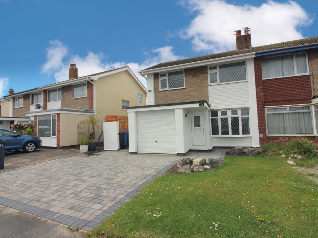 3 bed semidetached house for sale in Marine Parade, Fleetwood FY7 Zoopla