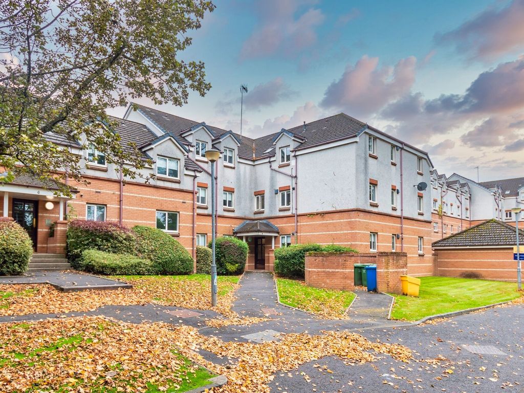 2 bed flat to rent in Cartbank Grove, Cathcart, Glasgow G44, £950 pcm