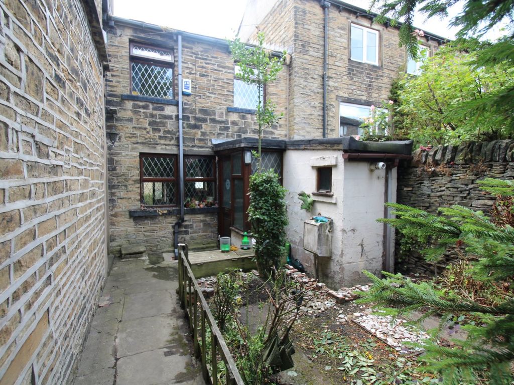 1 bed terraced house for sale in South View, Town Road, Kirkheaton