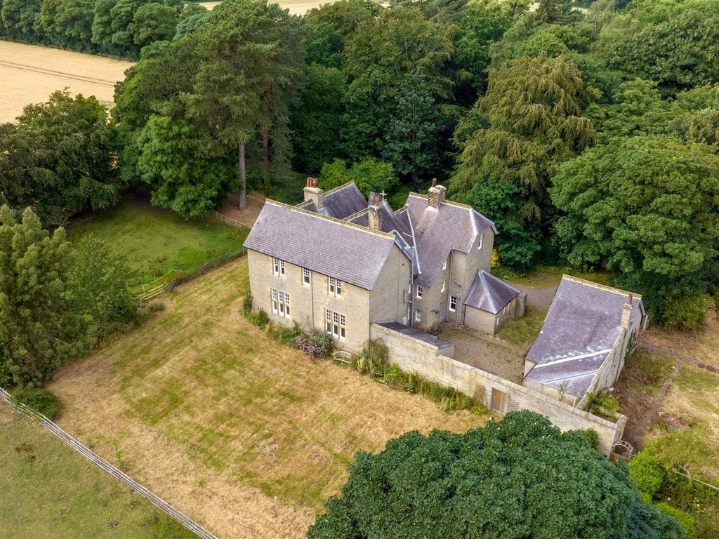 4 bed detached house to rent in Shotley Bridge, Consett DH8, £1,500 pcm