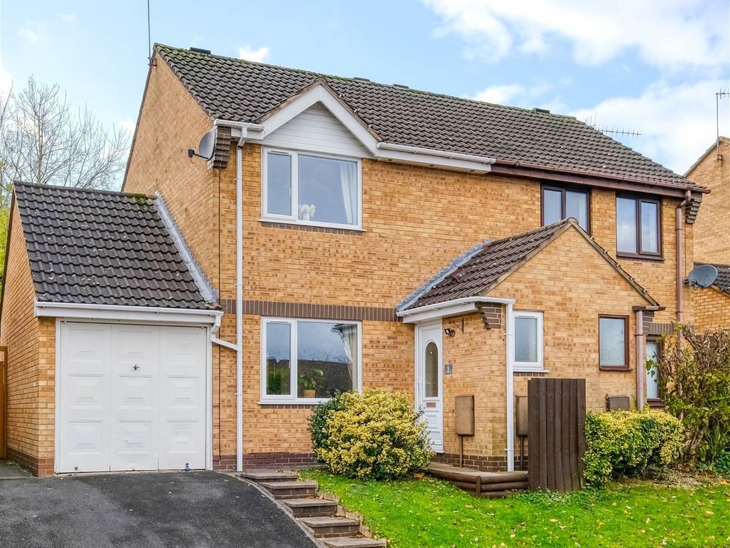 2 bed semidetached house for sale in Swaledale Close, Stoke Heath