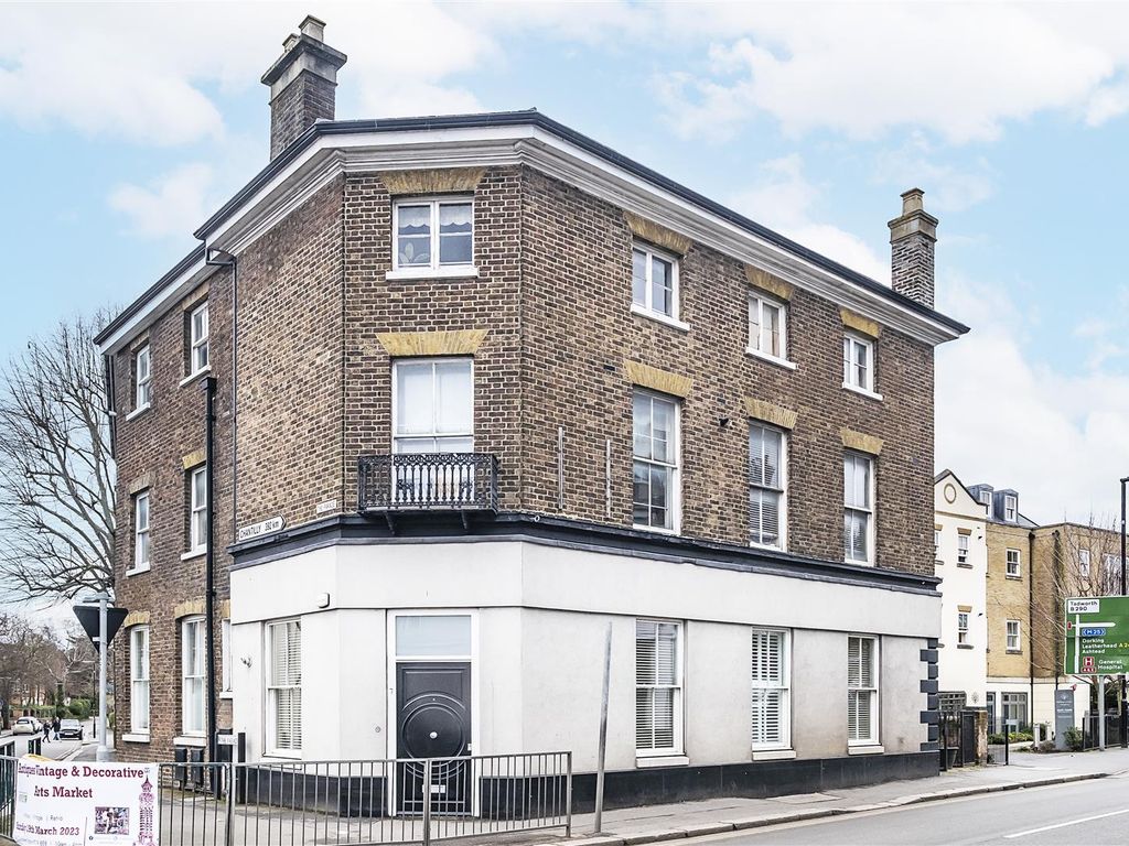 2 bed flat for sale in Ashley Road, Epsom KT18 Zoopla