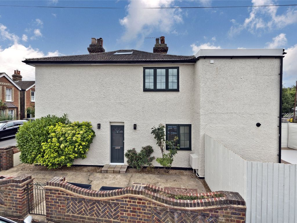 3 bed semidetached house for sale in Weston Road, Thames Ditton KT7