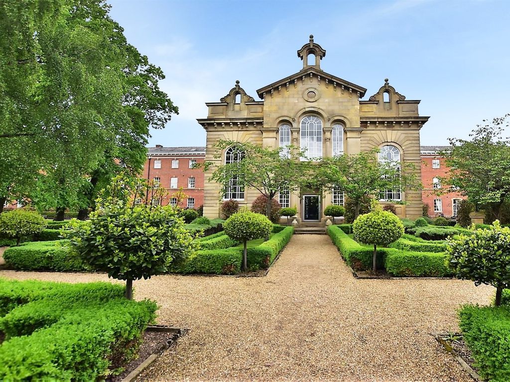 2 bed flat for sale in Houseman Crescent, West Didsbury, Didsbury