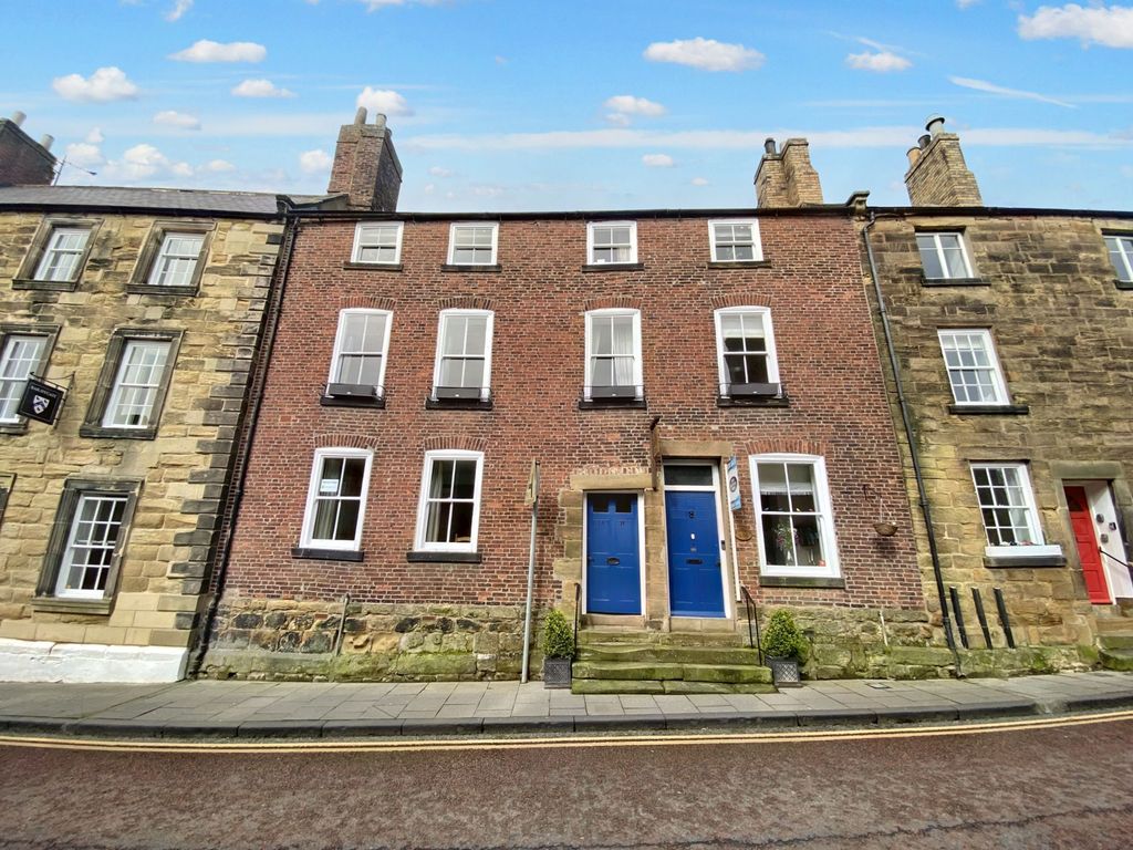 4 bed town house for sale in Bailiffgate, Alnwick NE66, £400,000 Zoopla