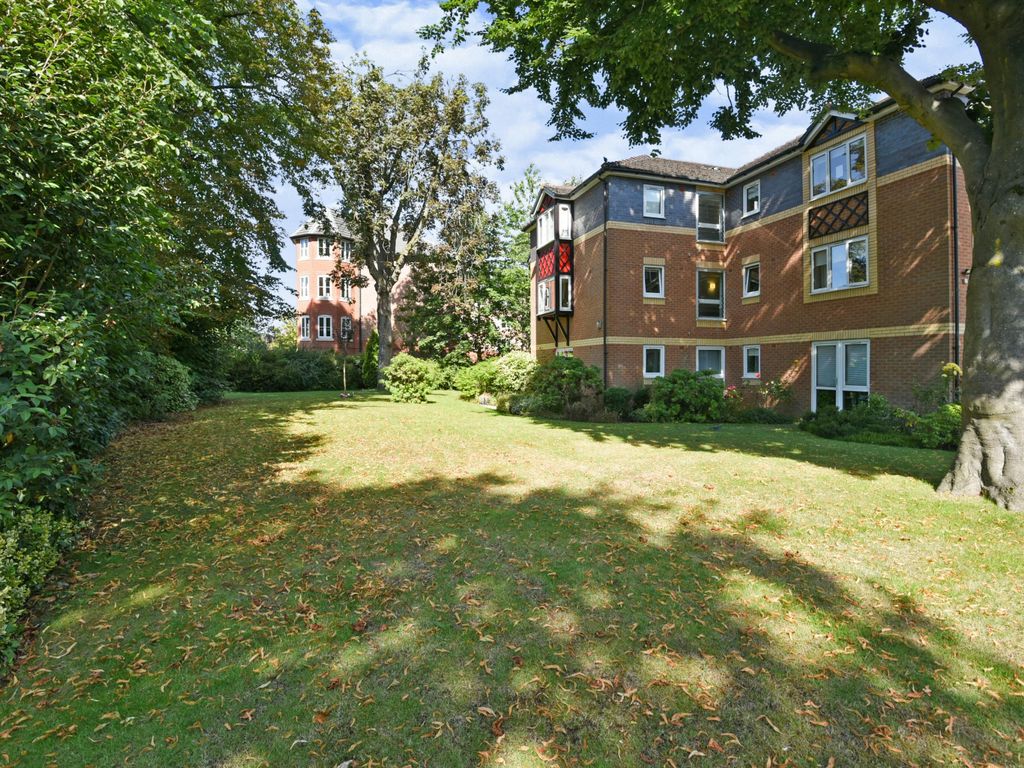 1 bed flat for sale in Oak Court, 1 Mauldeth Road, Manchester, Greater