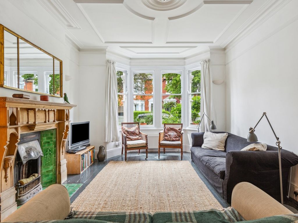 5 bed terraced house for sale in First Avenue, Acton, London W3, £