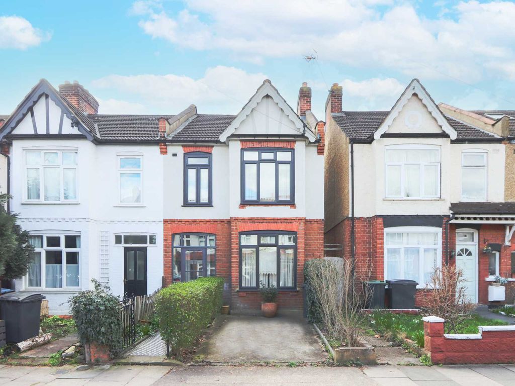 4 bed end terrace house for sale in Blagdon Road, New Malden KT3 Zoopla
