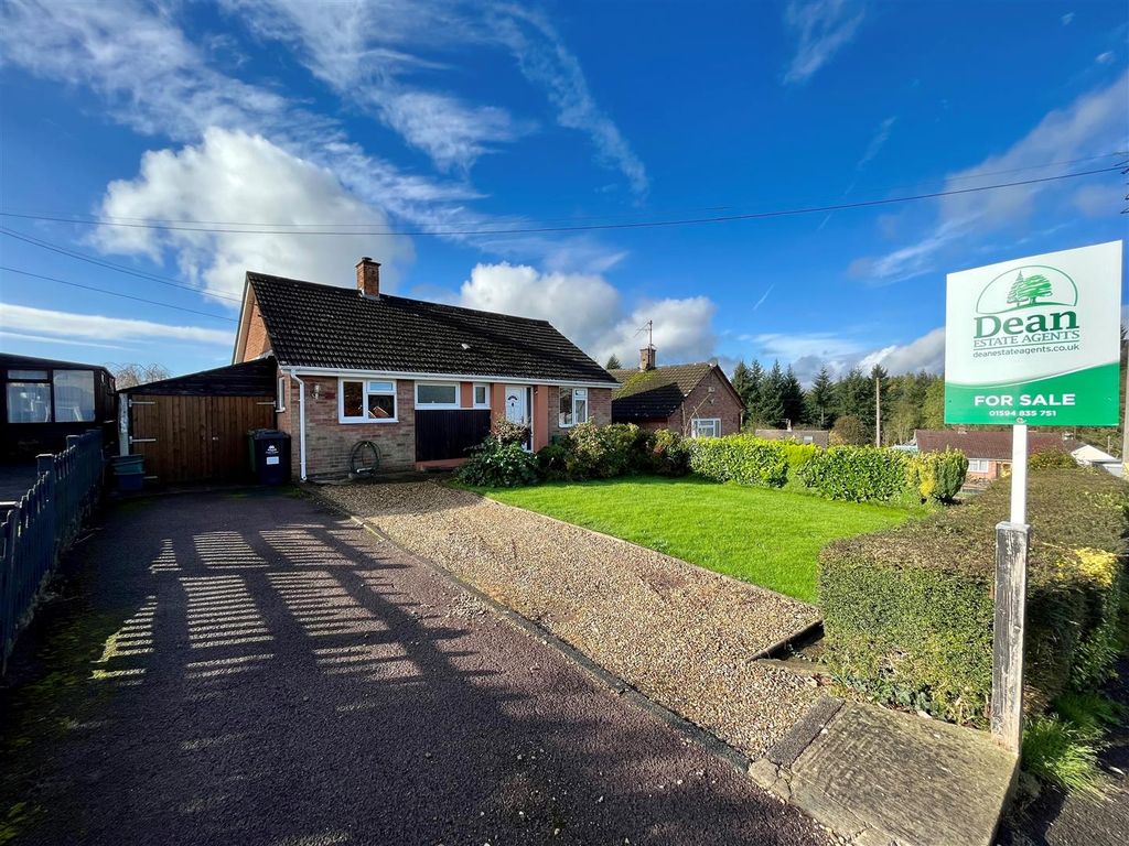 2 bed detached bungalow for sale in Primrose Hill, Lydney GL15, £