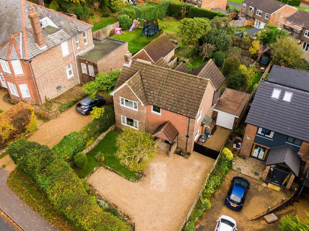 4 bed detached house for sale in Crowborough Hill, Crowborough TN6 Zoopla