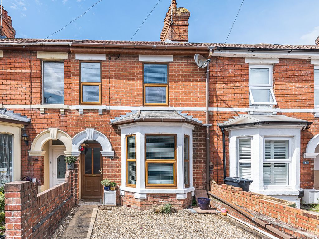 3 bed terraced house for sale in Stafford Street, Old Town, Swindon