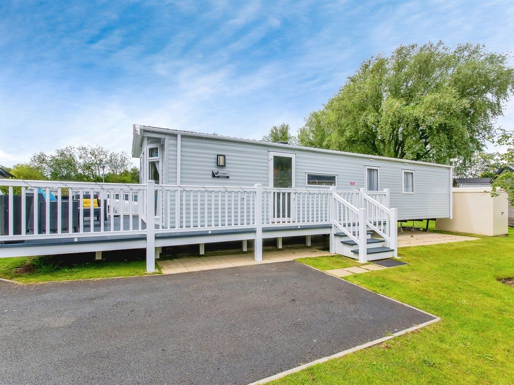 3 bed mobile/park home for sale in Sleaford Road, Tattershall, Lincoln