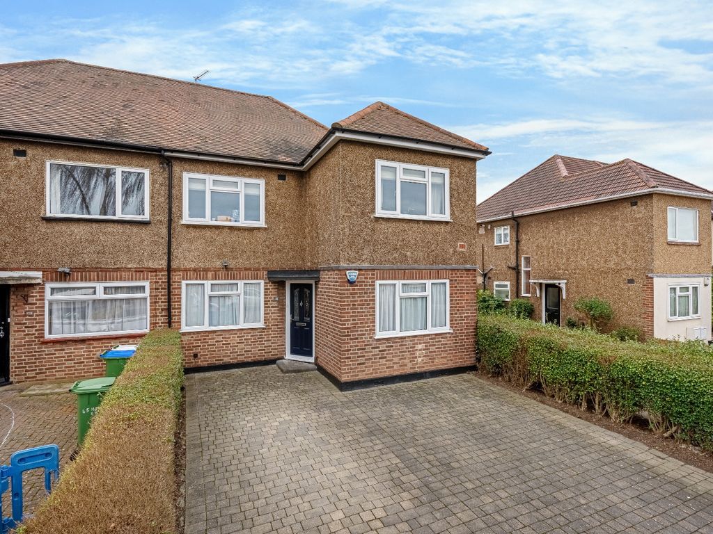 2 bed for sale in Hudson Road, Bexleyheath, Kent DA7, £