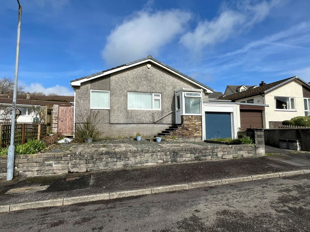 3 bed bungalow for sale in St Ann's Chapel, Gunnislake, Cornwall PL18