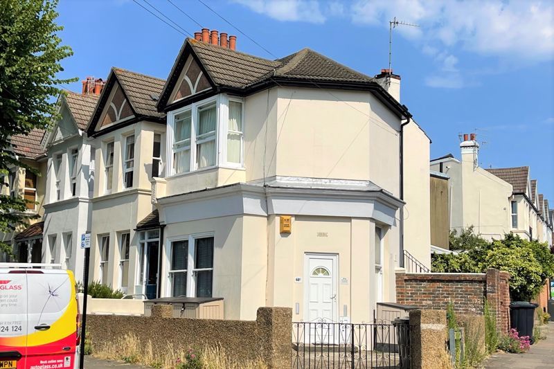 2 bed flat for sale in Lowther Road, Brighton BN1 Zoopla