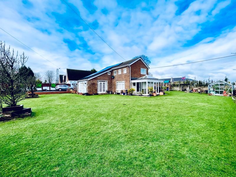4 bed detached house for sale in Seaton Delaval, Whitley Bay NE25 Zoopla