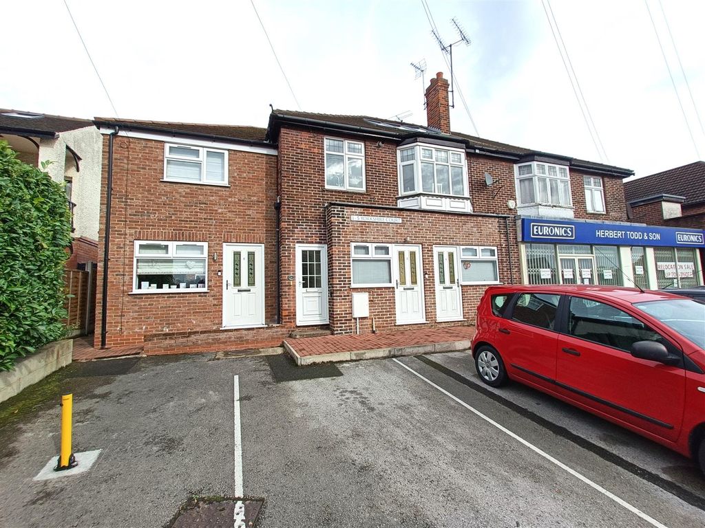 2 bed flat for sale in York Road, York YO24, £200,000 Zoopla