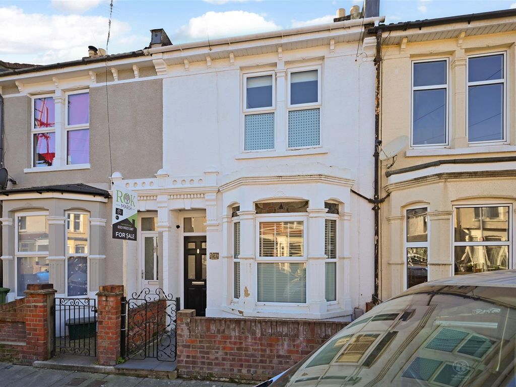 3 bed terraced house for sale in Bosham Road, Copnor, Portsmouth PO2, £