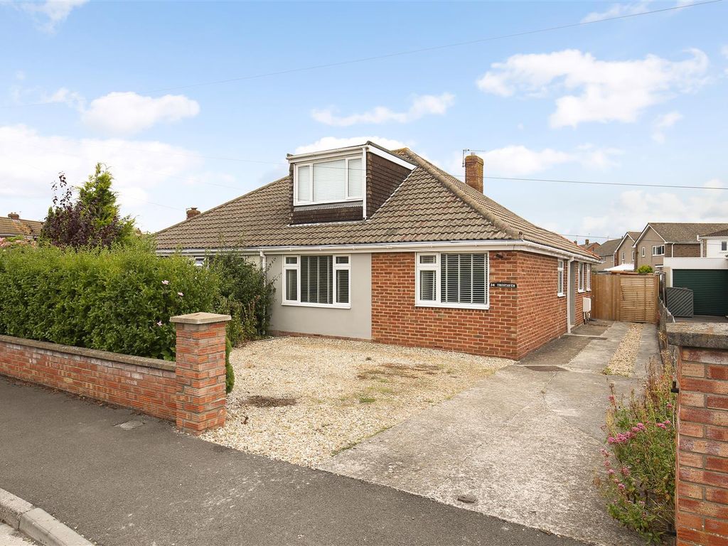 3 bed semidetached bungalow for sale in Shelley Avenue, Clevedon BS21 Zoopla