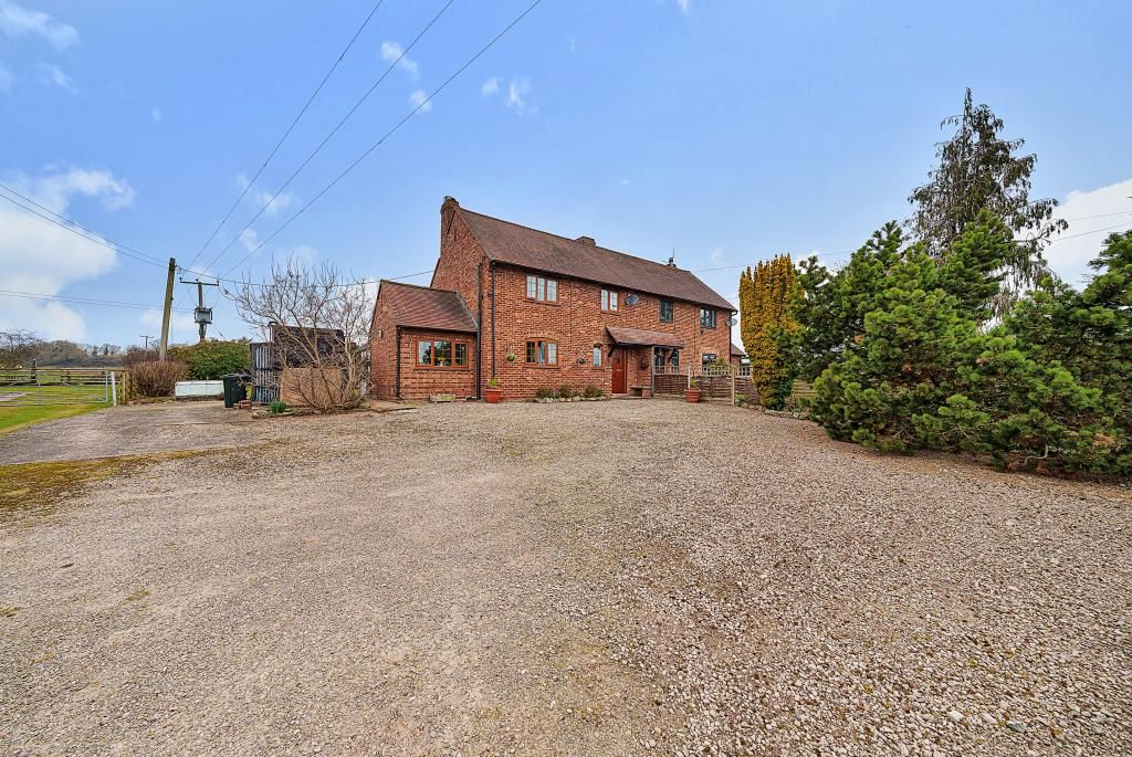 3 bed semidetached house for sale in Alfrick, Worcestershire WR6 Zoopla