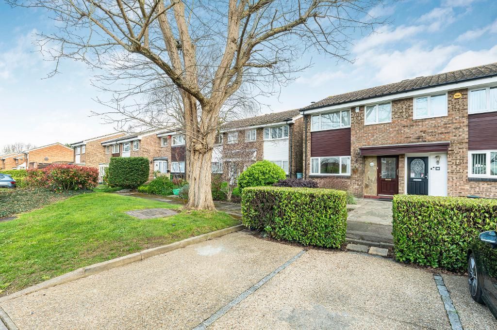 3 bed end terrace house for sale in Zelah Road, Orpington, Kent BR5, £