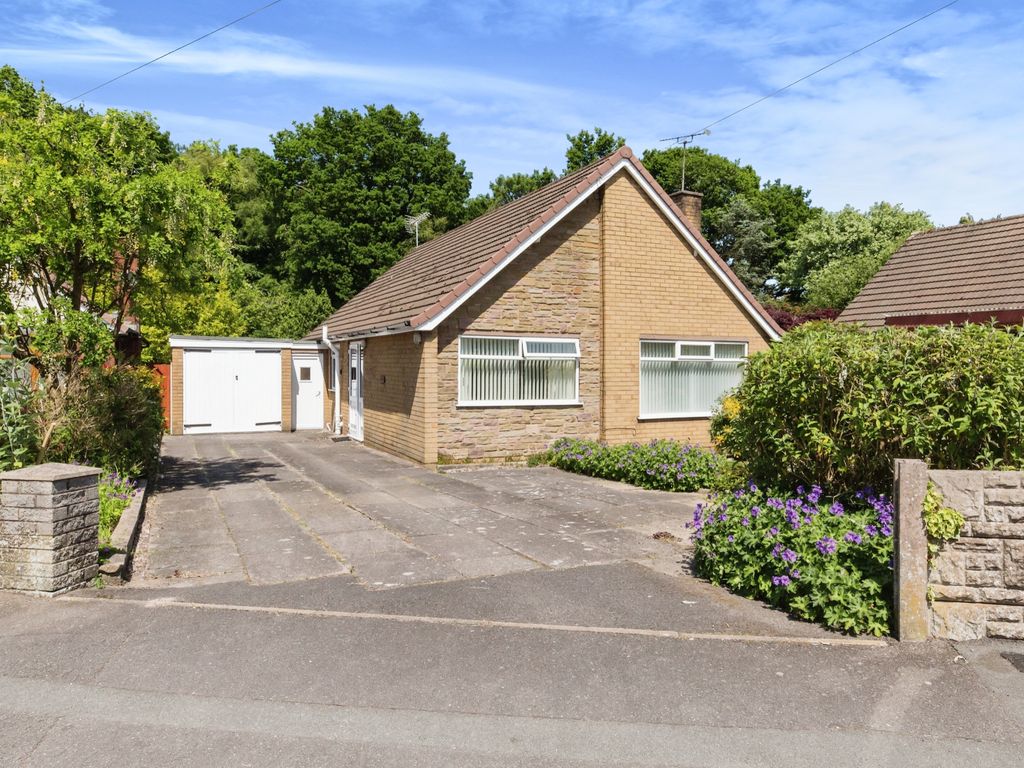 3 bed bungalow for sale in Beech Drive, Clough Hall, Staffordshire ST7