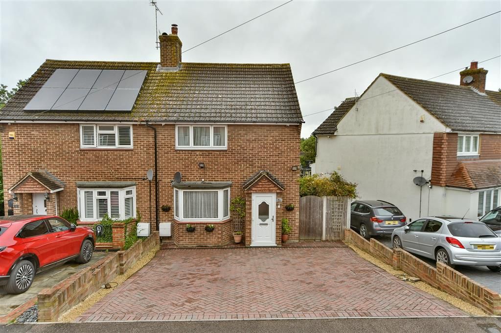 2 bed semidetached house for sale in Montgomery Road, South Darenth