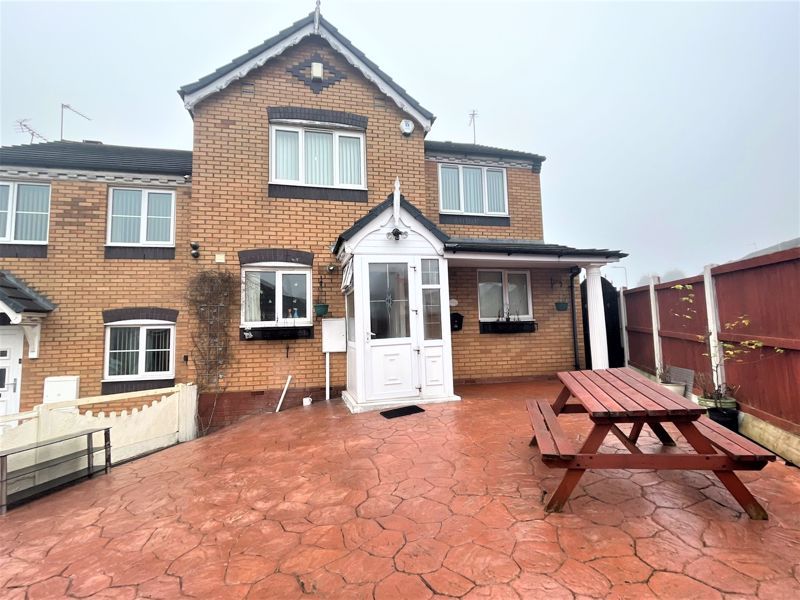 4 bed semidetached house for sale in Toll End Road, Tipton DY4, £