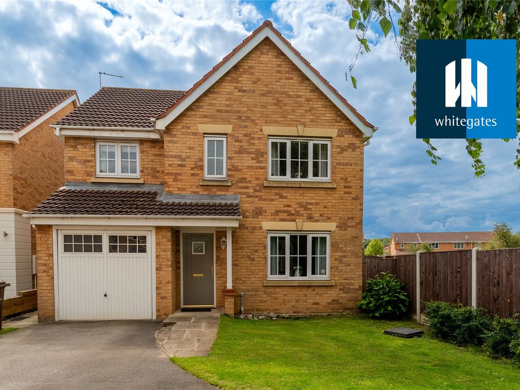 4 bed detached house for sale in Caddon Avenue, South Elmsall