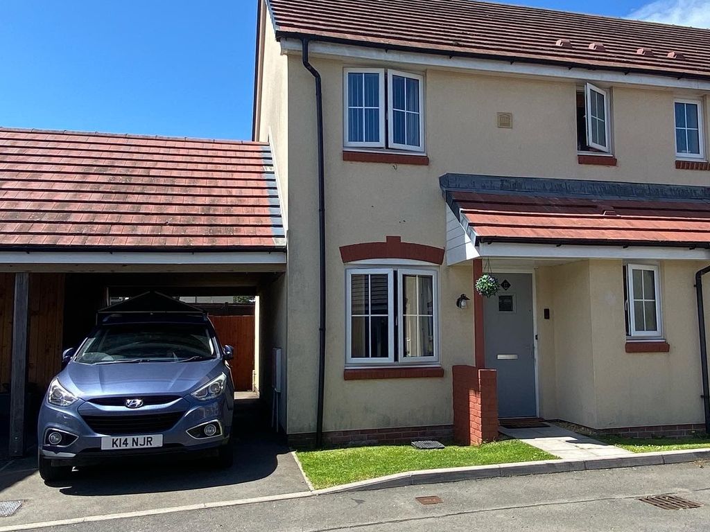 3 bed semidetached house for sale in Belfrey Close, Hubberston