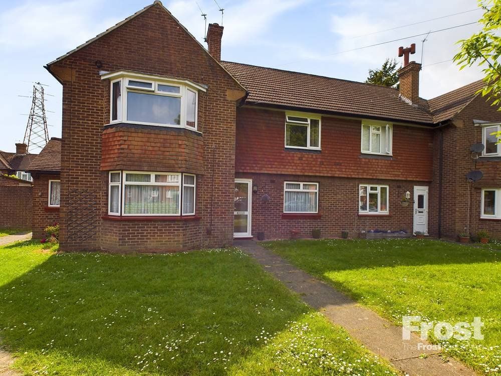 2 bed for sale in Booth Drive, StainesUponThames, Surrey