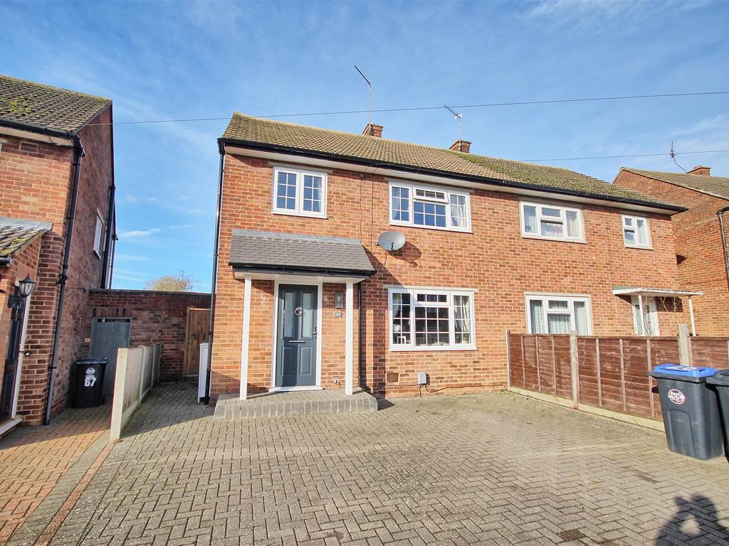3 bed semidetached house for sale in Cromwell Road, Ware SG12 Zoopla