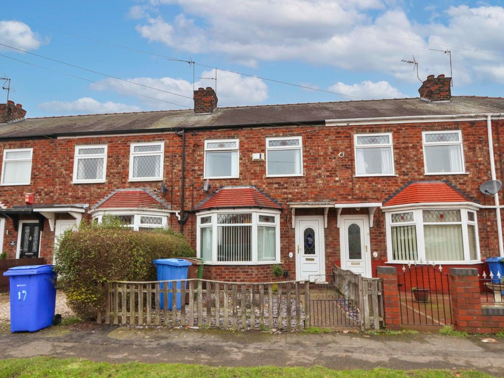 3 bed terraced house for sale in Crossfield Road, Hessle, East Riding