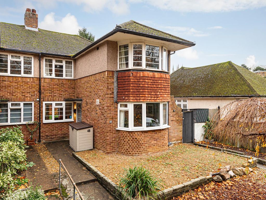 2 bed for sale in Kingston Road, Ewell, Epsom KT17, £400,000