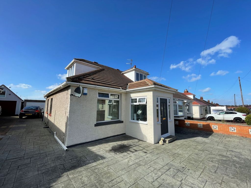 3 bed semidetached house for sale in Lisle Road, South Shields NE34